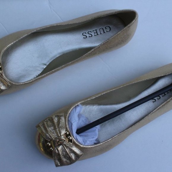 GUESS Womens Girl Friend Ferne Gold Fabric Ballet Flats Shoes with Bow ALL SIZE - Picture 5 of 8